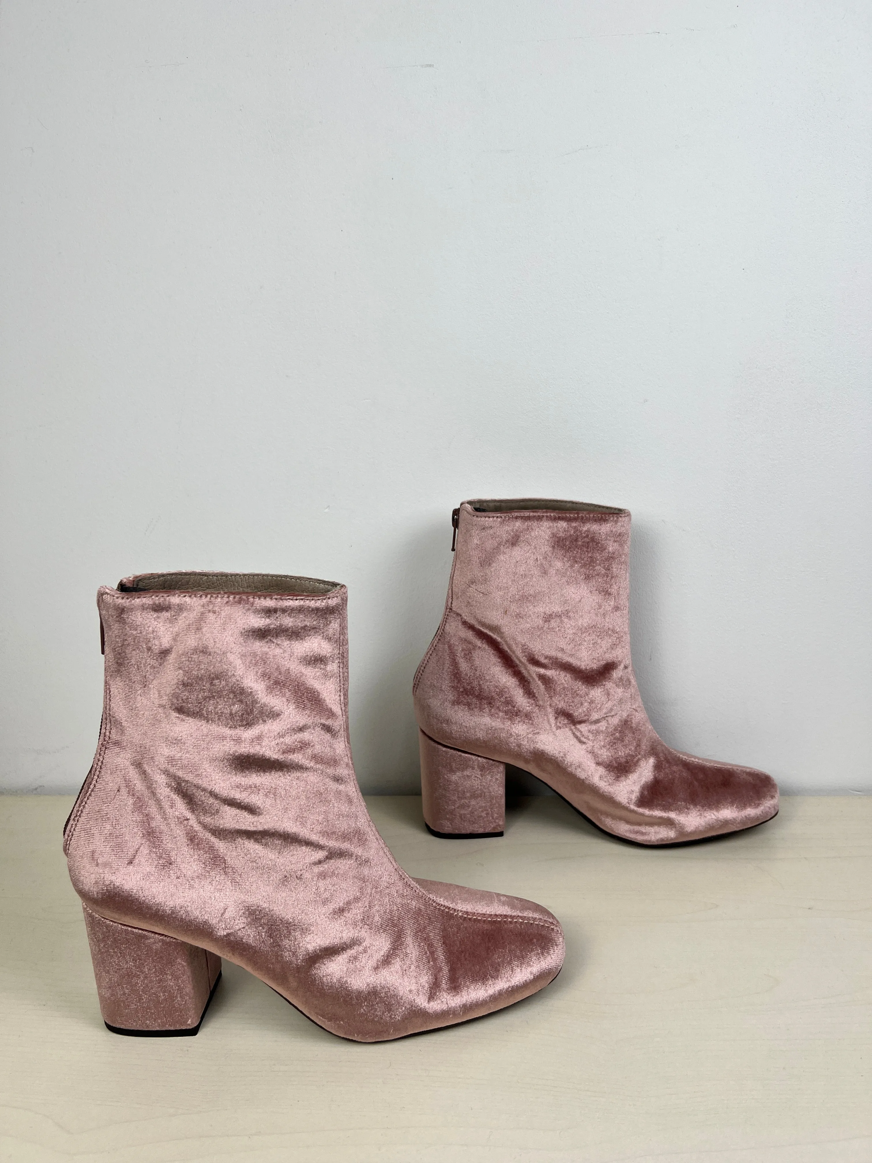 Boots Ankle Heels By Free People In Pink, Size: 7.5