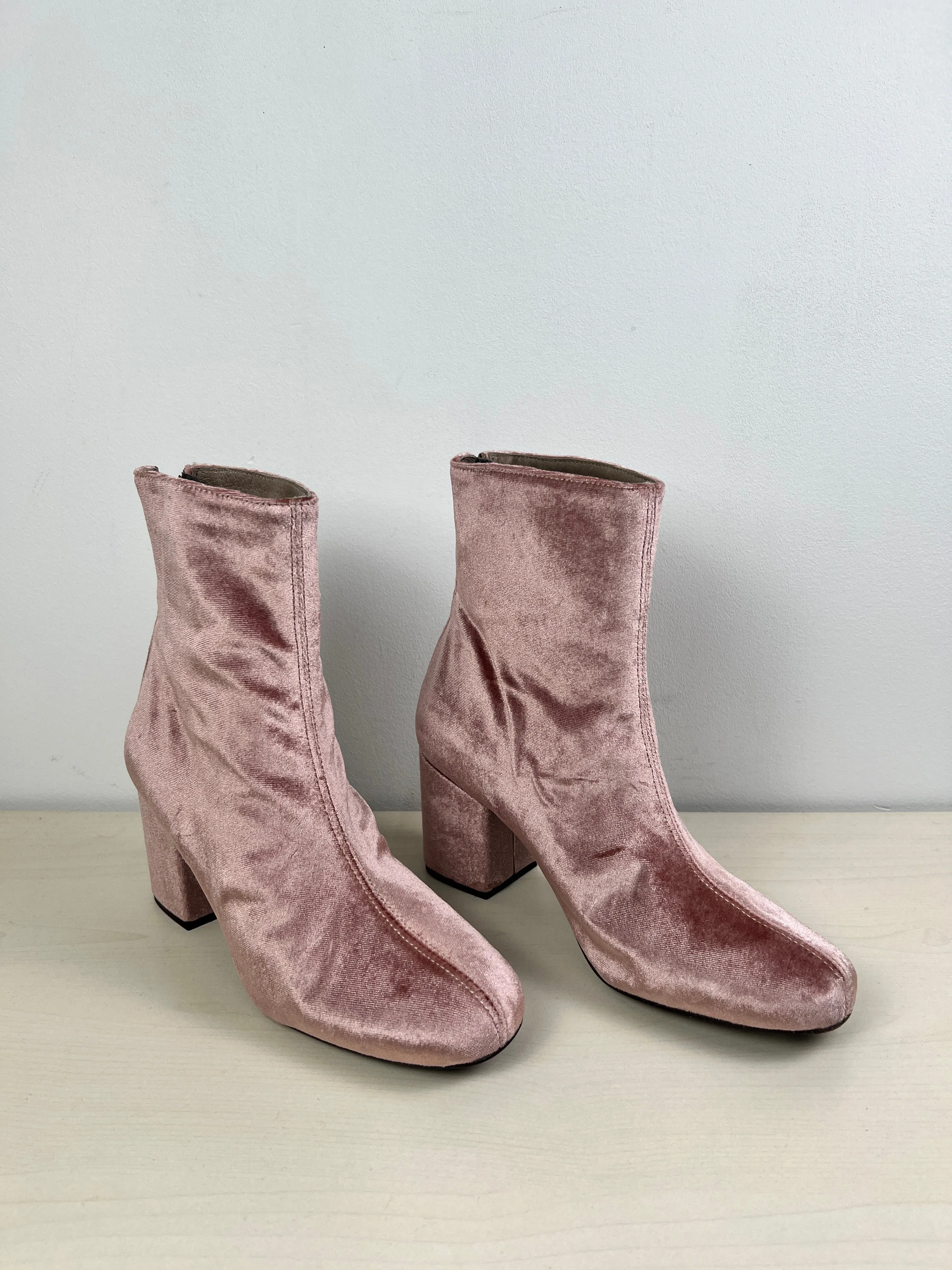 Boots Ankle Heels By Free People In Pink, Size: 7.5