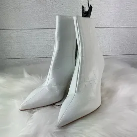 Boots Ankle Heels By Zara In White, Size: 7.5