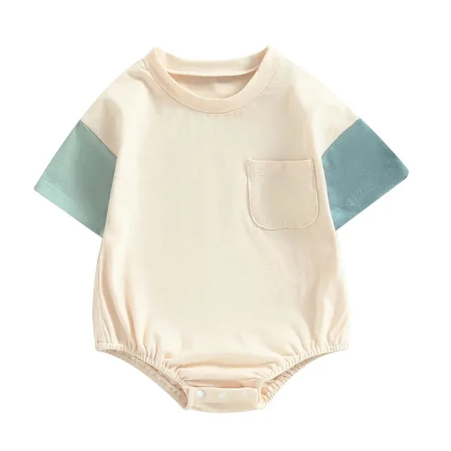 DAKOTA T-Shirt Onesie