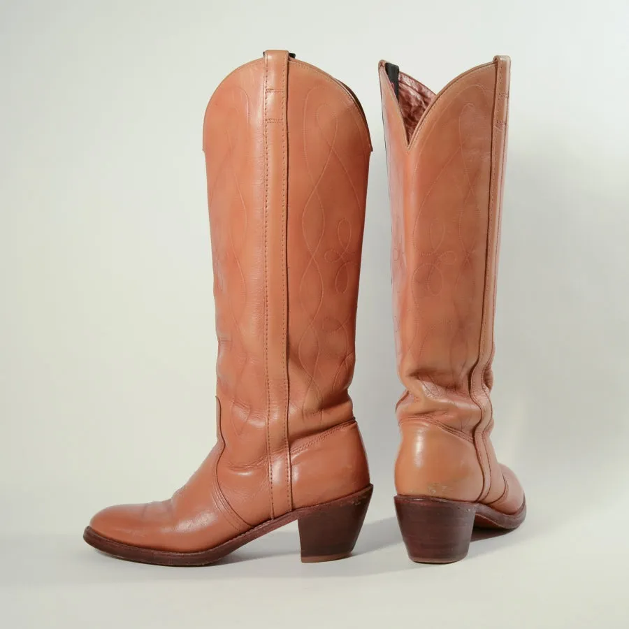 SOLD Vintage Dingo Western Riding Boots 7M