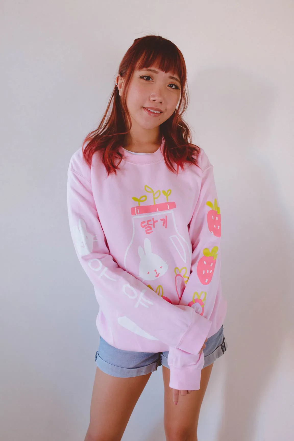 STRAWBERRY MILK sweater